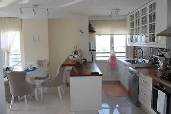 Apartment Dream Of *